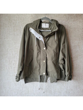 Zara Woman Outerwear Autumn Jacket Womens Medium Olive Green Zip Hood Pockets
